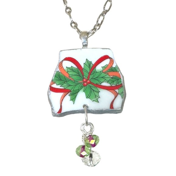 Broken China Christmas Holly Pendant w/ Crystals Wicks n Sticks Plate Collection - Picture 5 of 15